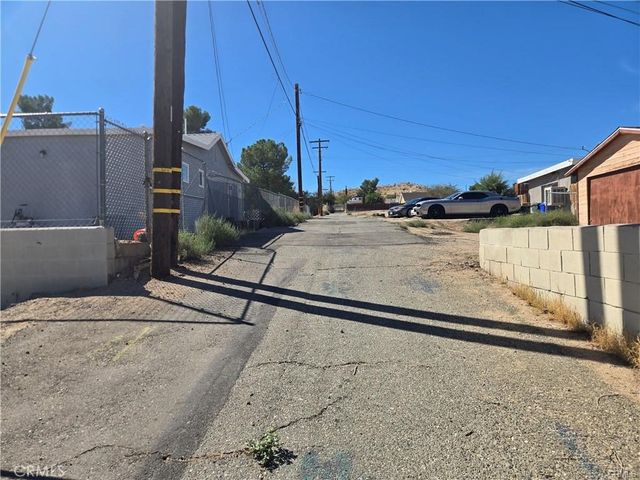 0 third st, Victorville, CA 92395