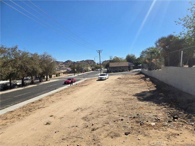 0 third st, Victorville, CA 92395