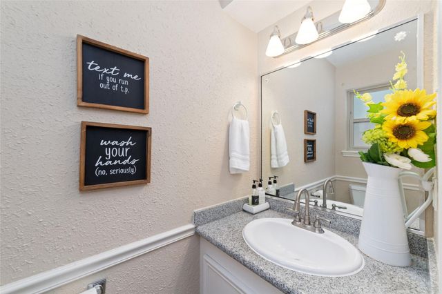 13 Woodhaven Wood Drive, The Woodlands, TX 77380