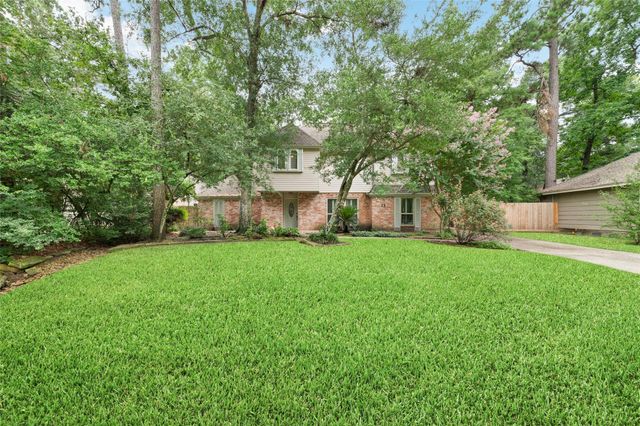 13 Woodhaven Wood Drive, The Woodlands, TX 77380
