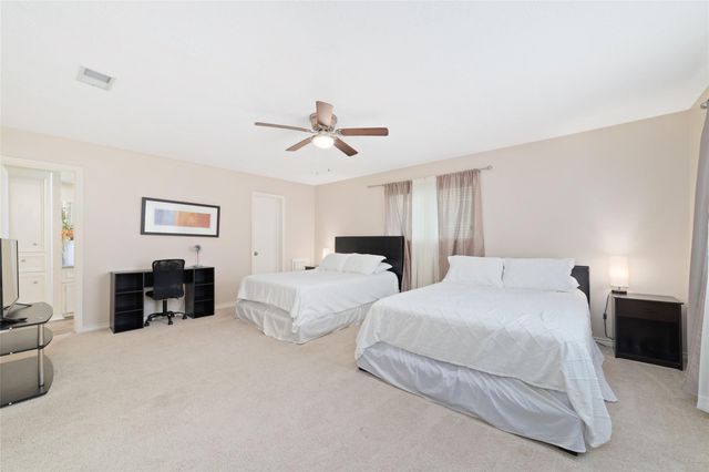 13 Woodhaven Wood Drive, The Woodlands, TX 77380