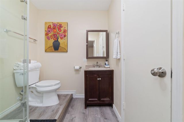 13 Woodhaven Wood Drive, The Woodlands, TX 77380