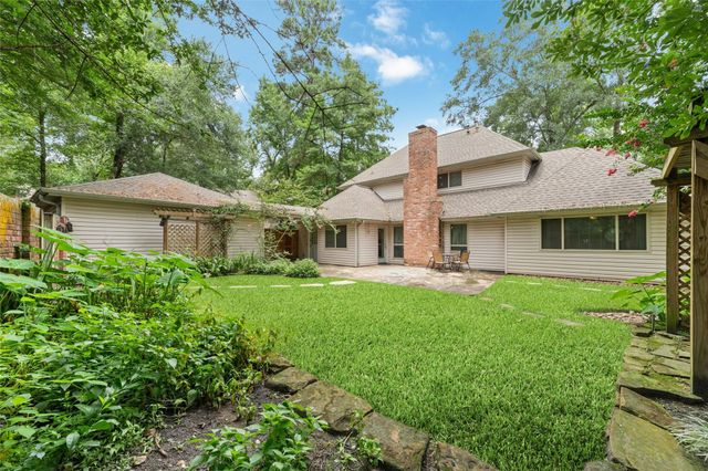 13 Woodhaven Wood Drive, The Woodlands, TX 77380