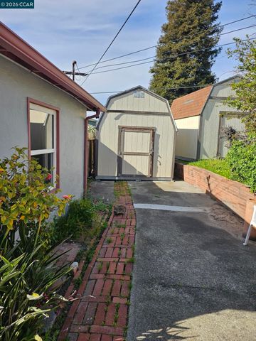 950 Kelvin Ct, El Sobrante, CA 94803