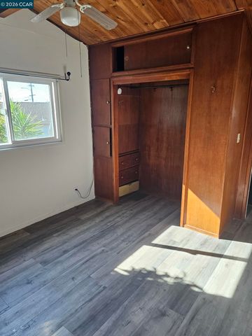 950 Kelvin Ct, El Sobrante, CA 94803