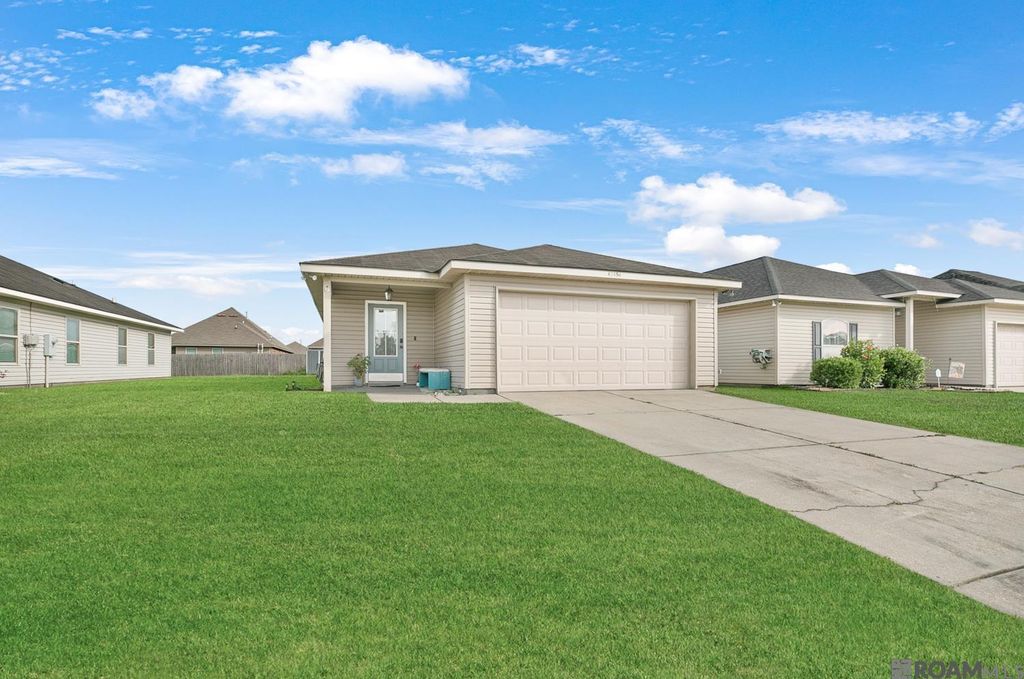 42456 Goldstone Ave, Prairieville, LA 70769