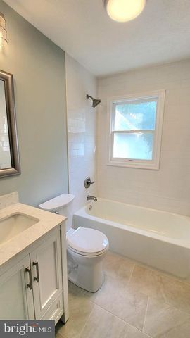 224 ANCHOR LN, Colonial Beach, VA 22443