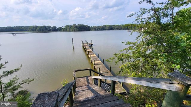 224 ANCHOR LN, Colonial Beach, VA 22443