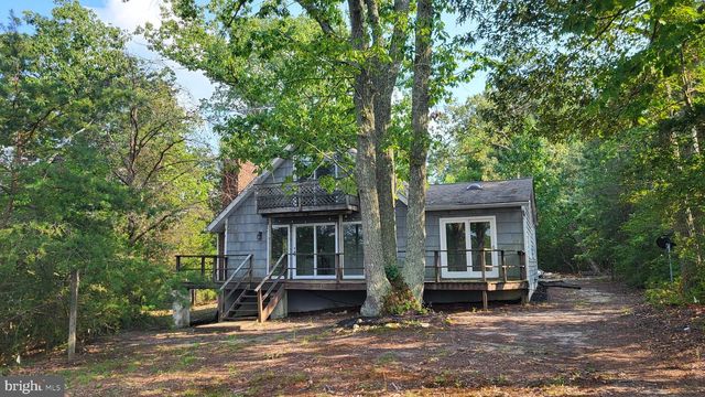 224 ANCHOR LN, Colonial Beach, VA 22443