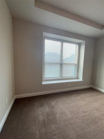 14915 Gyrfalcon Fork, Cypress, TX 77429