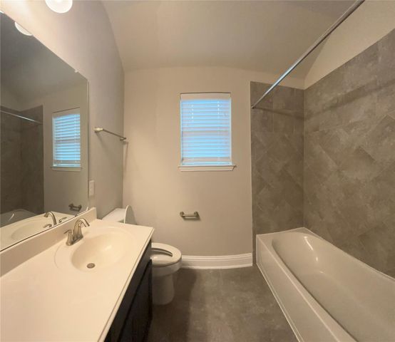 14915 Gyrfalcon Fork, Cypress, TX 77429