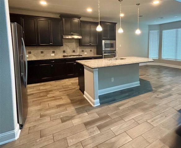 14915 Gyrfalcon Fork, Cypress, TX 77429