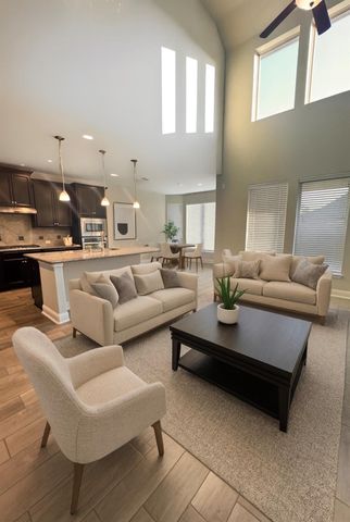 14915 Gyrfalcon Fork, Cypress, TX 77429