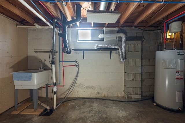 5008 Dinsmore Road, West Carrollton, OH 45449