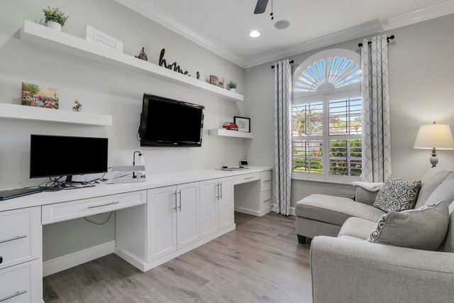 8726 Tompson Point Road, Port St. Lucie, Port St Lucie, FL 34986