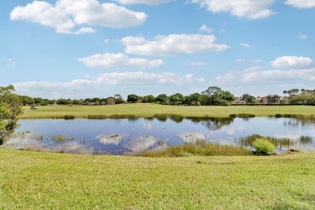 8726 Tompson Point Road, Port St. Lucie, Port St Lucie, FL 34986