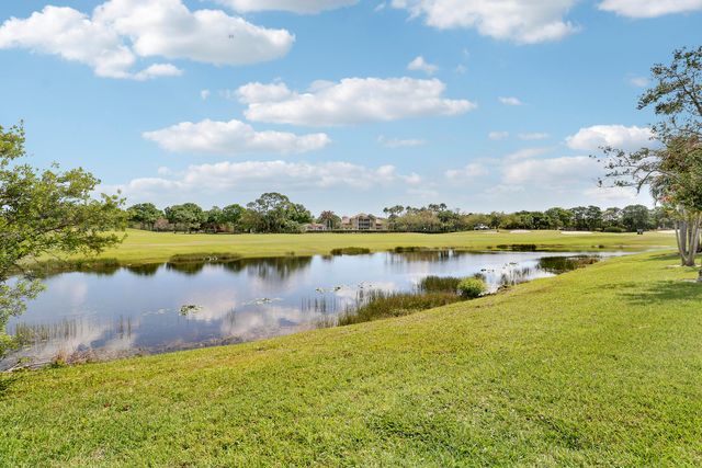 8726 Tompson Point Road, Port St. Lucie, Port St Lucie, FL 34986