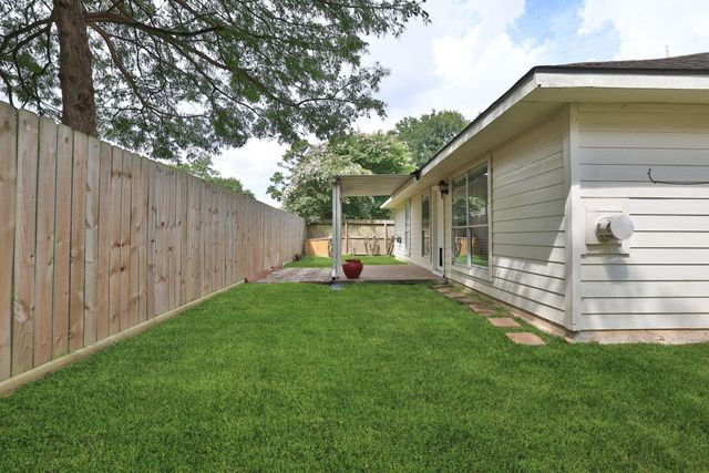 9109 Benwick Drive, Spring, TX 77379