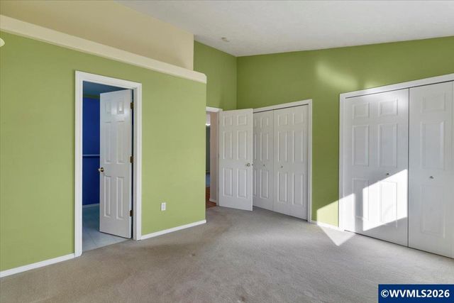 1860 Plateau St NE, Salem, OR 97305