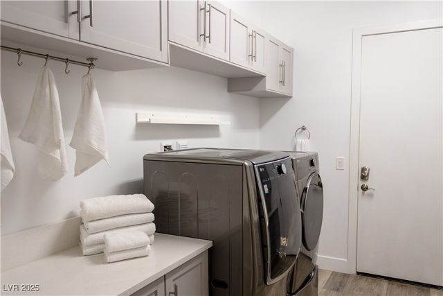 11181 Luna Blanca Drive, Las Vegas, NV 89138