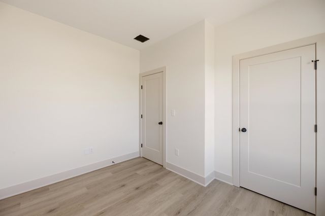 3520 N Azalea St, Maize, KS 67223