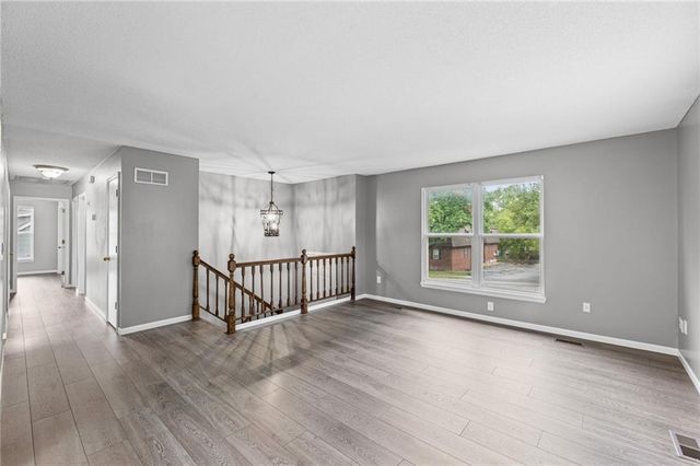 5709 Outlook Street, Mission, KS 66202