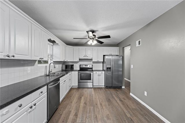 5709 Outlook Street, Mission, KS 66202