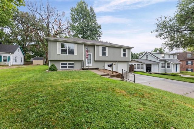 5709 Outlook Street, Mission, KS 66202