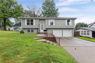 5709 Outlook Street, Mission, KS 66202