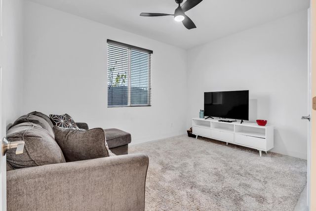 12849 Knightsbrook Ave, Rancho Cordova, CA 95742