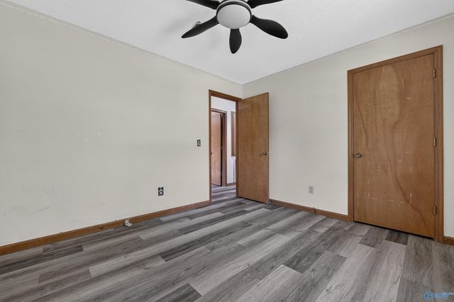 261 Glenview Drive, Estill Springs, TN 37330