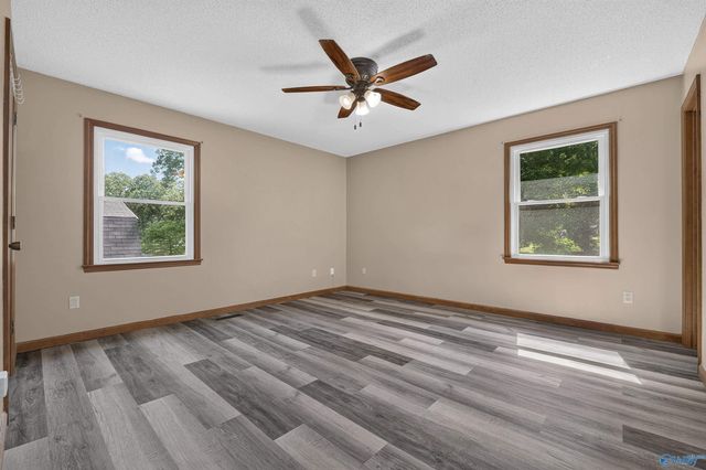 261 Glenview Drive, Estill Springs, TN 37330