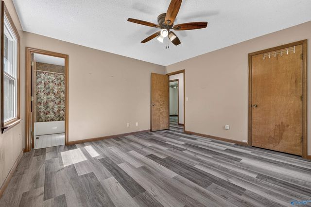 261 Glenview Drive, Estill Springs, TN 37330