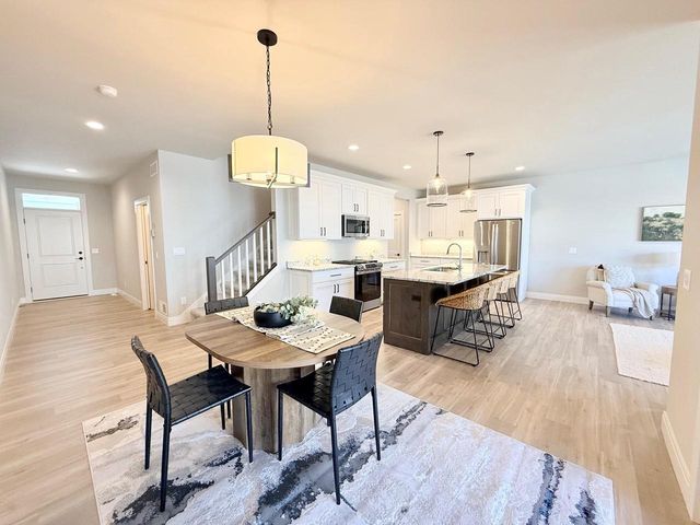 4743 Bellflower Drive, Deforest, WI 53532