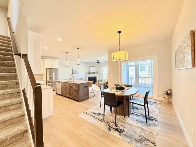 4743 Bellflower Drive, Deforest, WI 53532