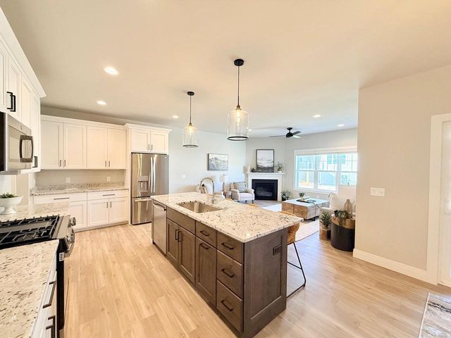 4743 Bellflower Drive, Deforest, WI 53532