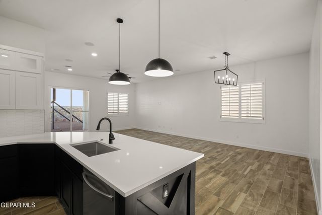 3844 Surmise Street, El Paso, TX 79938