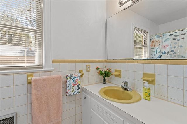 27175 Walters HWY, Carrsville, VA 23315