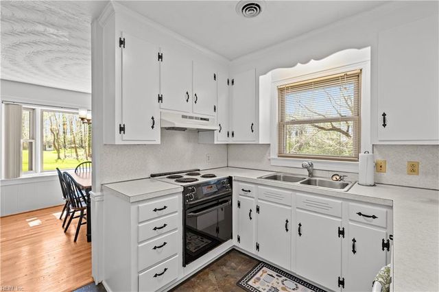 27175 Walters HWY, Carrsville, VA 23315