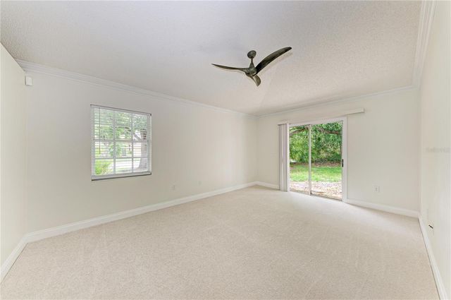 6101 55TH AVENUE CIRCLE E, Bradenton, FL 34203