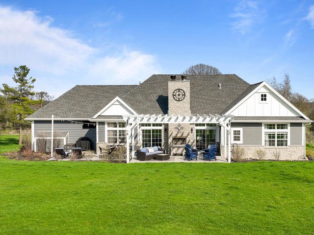 1760 Avenue of Champions, Lake Geneva, WI 53147
