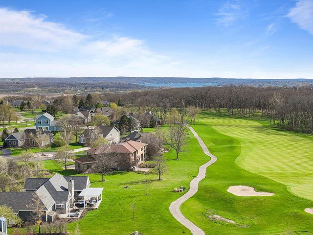 1760 Avenue of Champions, Lake Geneva, WI 53147