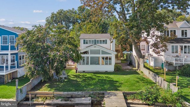 6832 LESLIE RD, Middle River, MD 21220