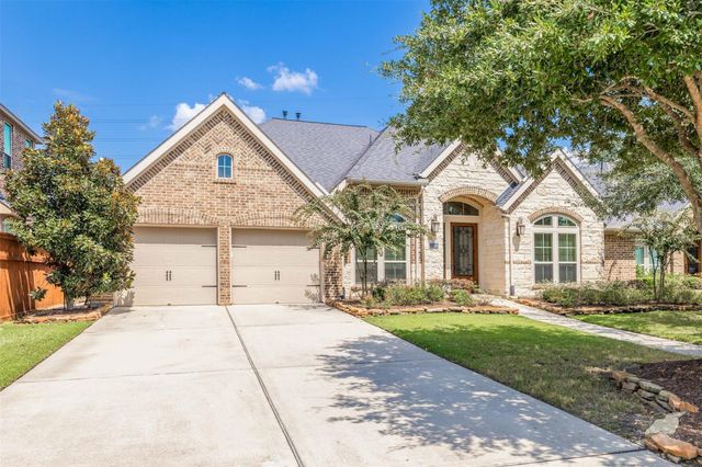 27602 Lakeway Trail Lane, Fulshear, TX 77441