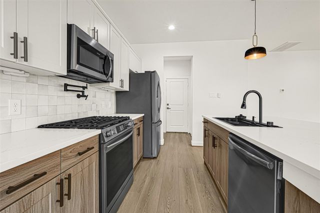 3615 Gano Street, Houston, TX 77009
