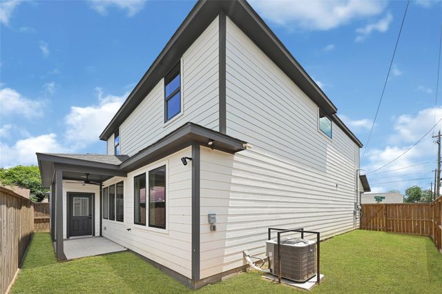 3615 Gano Street, Houston, TX 77009