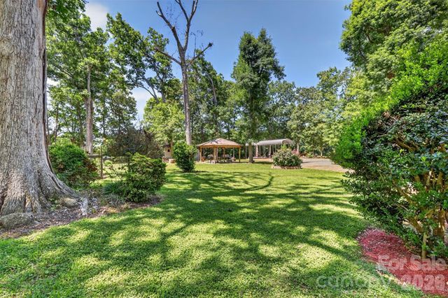 9807 Black Road, Midland, NC 28107