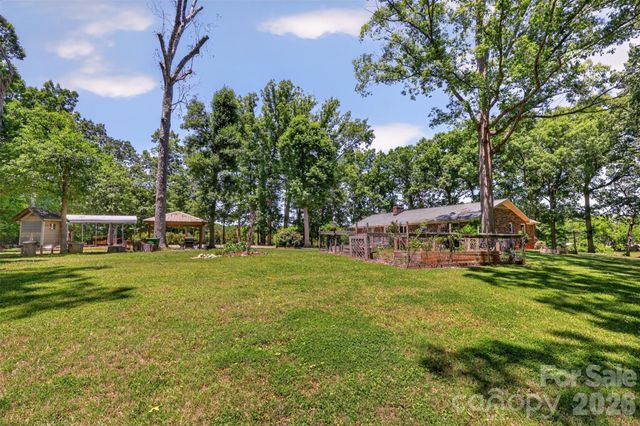 9807 Black Road, Midland, NC 28107