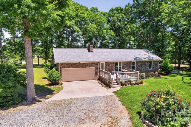 9807 Black Road, Midland, NC 28107