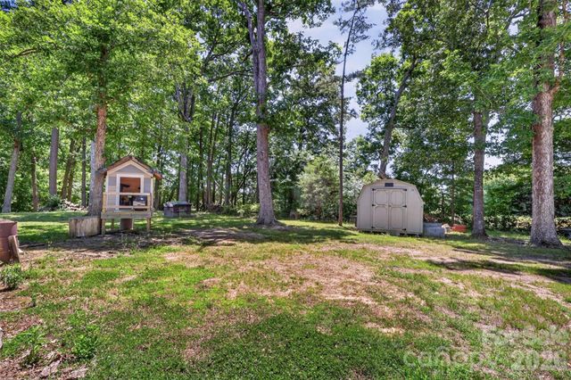9807 Black Road, Midland, NC 28107